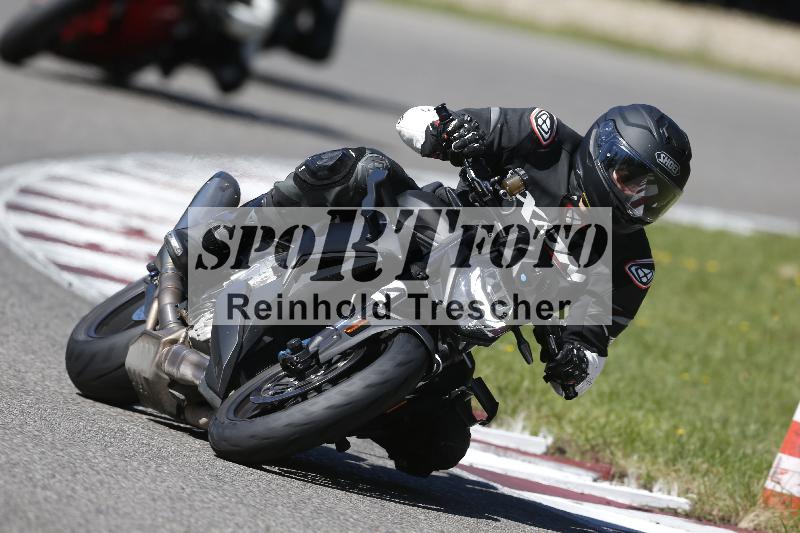 /Archiv-2025/48 25.08.2025 Cornu Master School ADR/blau-bleu/49